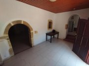 Kalamitsi Amigdali Kreta, Kalamitsi: Venezianisches Steinhaus mit angrenzendem landwirtschaftlichen Nutzland zu verkaufen Haus kaufen